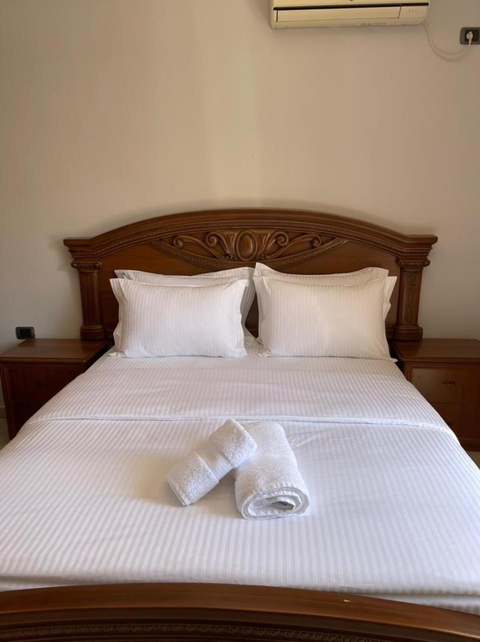 Brilant Luxury Apartment Gjirokastër Exteriör bild