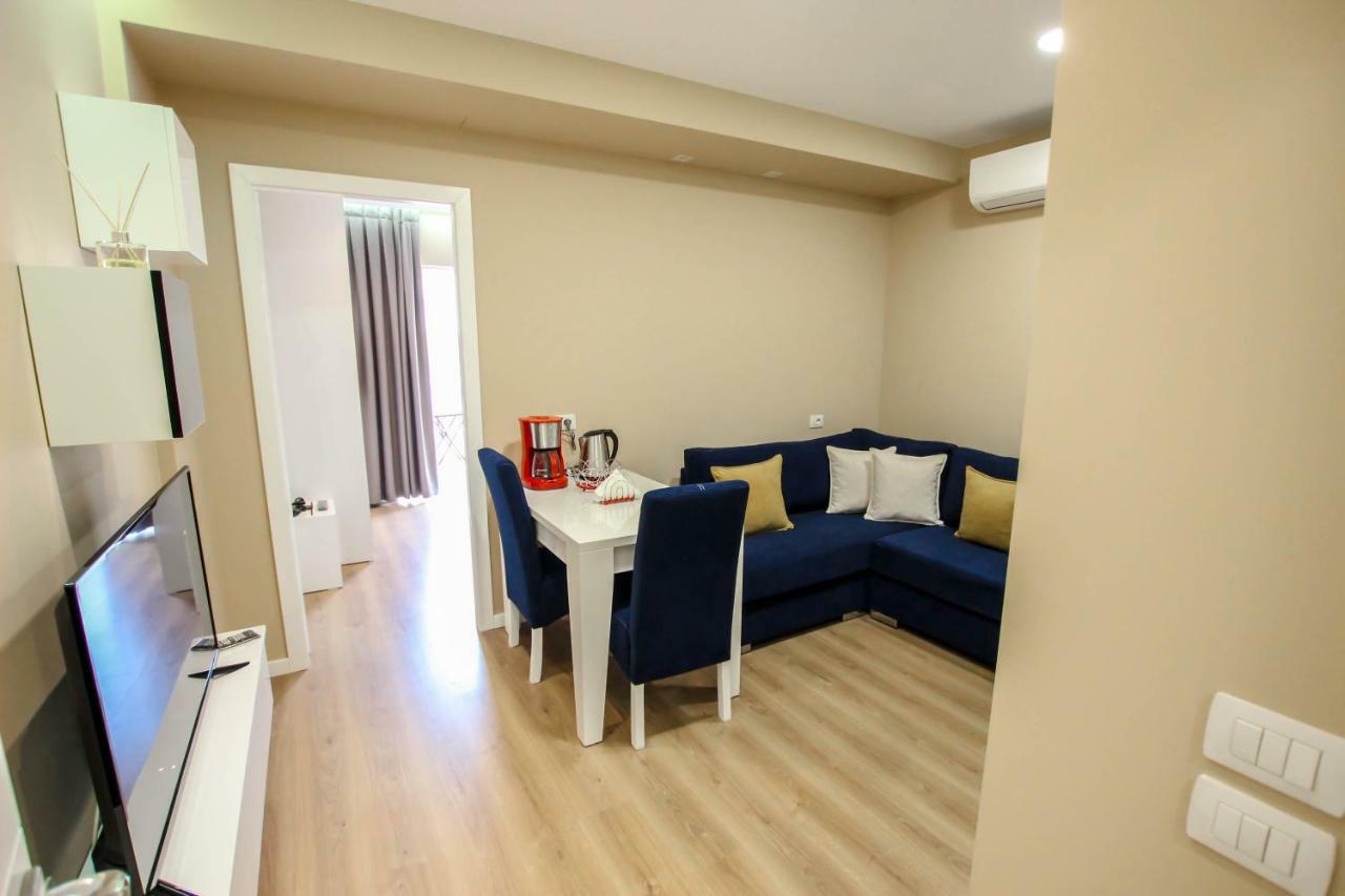 Brilant Luxury Apartment Gjirokastër Exteriör bild