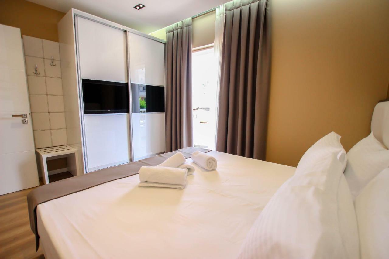 Brilant Luxury Apartment Gjirokastër Exteriör bild